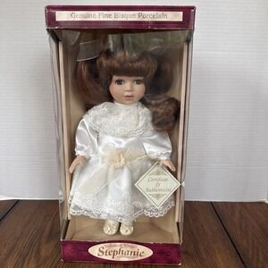 Collectors Choice Genuine Fine Bisque Porcelain "Stephanie"‎ Display Stand NIB